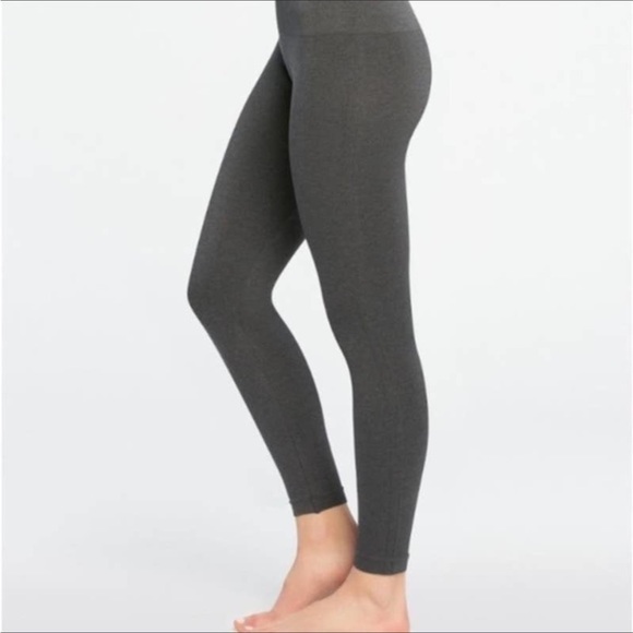 Spanx Seamless Leggings Dark Gray - Like New - Picture 2 of 12